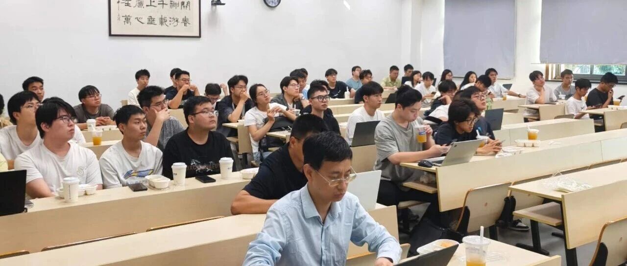 白泽迎新 | 金秋相逢，共赴新程